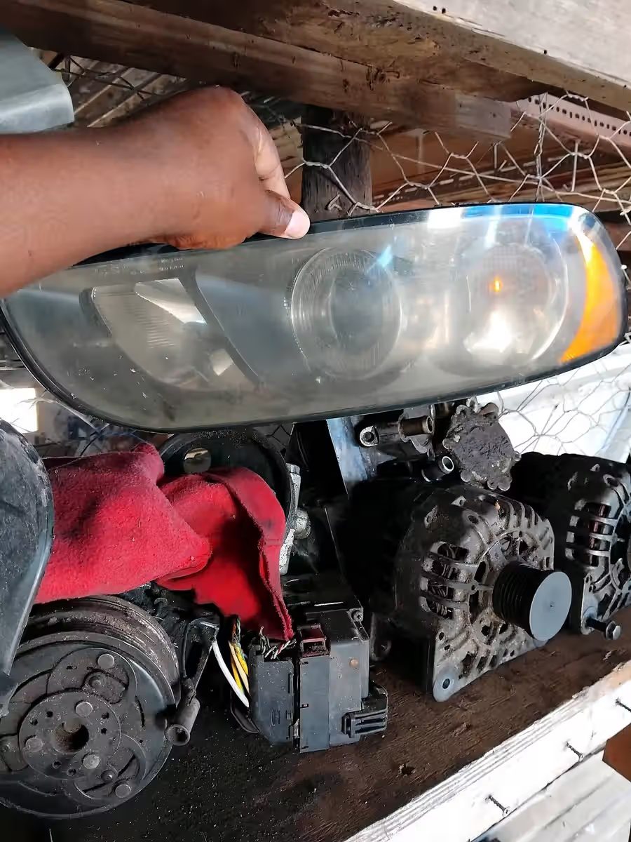 Headlight Assembly for Volvo S40