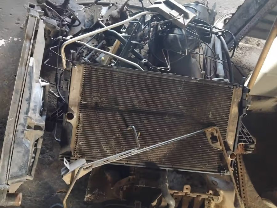 Engine Cooling Radiator for Volvo S40